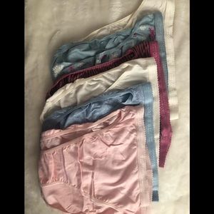Victoria secret hi rise briefs. NWT
